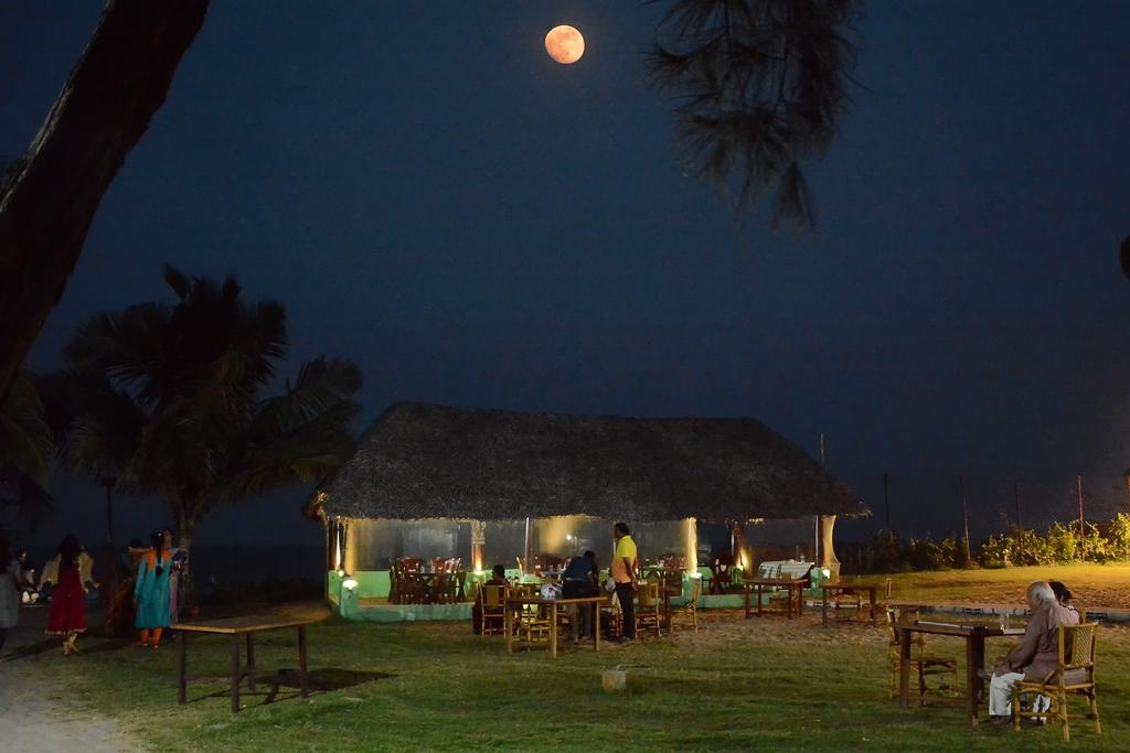 Sea Breeze Beach Resort Mahabalipuram Exterior photo